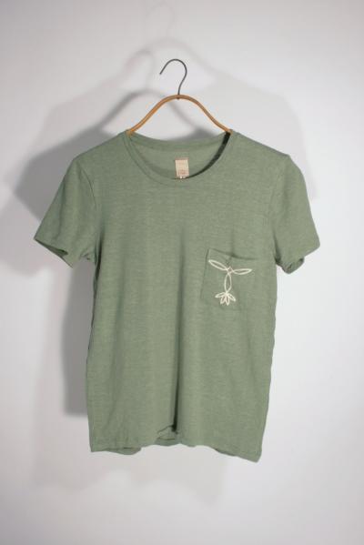 <seminead> embroiedry pocket tee
